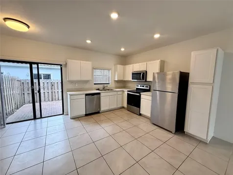 529 NE 1st Drive Florida City FL 33034