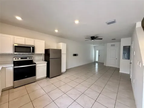 529 NE 1st Drive Florida City FL 33034