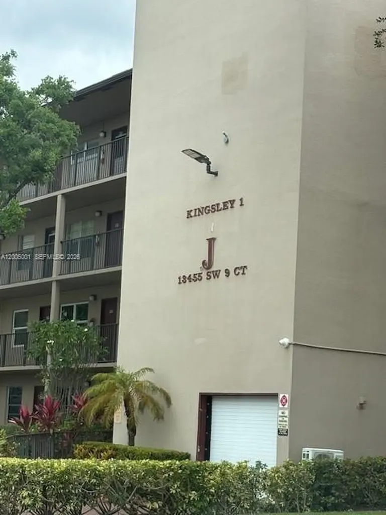 13455 SW 9th Court Pembroke Pines FL 33027