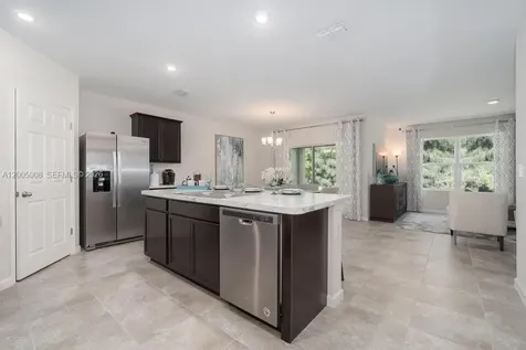 2137 SE Glenrock Terrace Port St. Lucie FL 34952