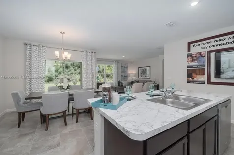 2137 SE Glenrock Terrace Port St. Lucie FL 34952