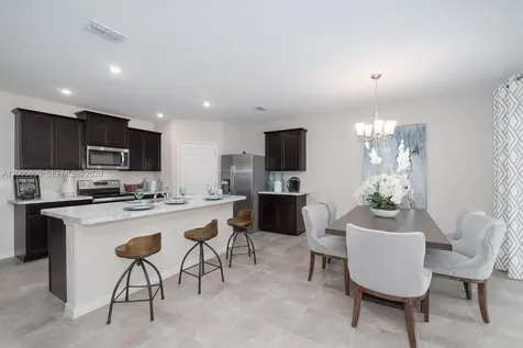 2137 SE Glenrock Terrace Port St. Lucie FL 34952