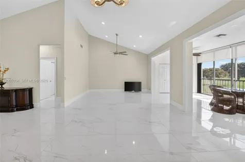 11538 Briarwood Circle Boynton Beach FL 33437