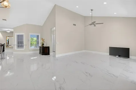 11538 Briarwood Circle Boynton Beach FL 33437