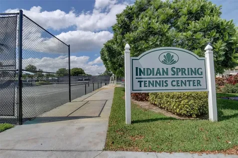 11538 Briarwood Circle Boynton Beach FL 33437