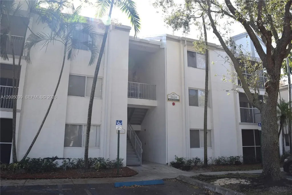 5628 Rock Island Road Tamarac FL 33319