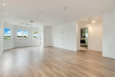 7094 NW 109th Court Doral FL 33178