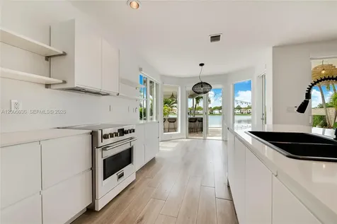 7094 NW 109th Court Doral FL 33178