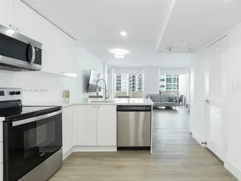 10275 Collins Avenue Bal Harbour FL 33154
