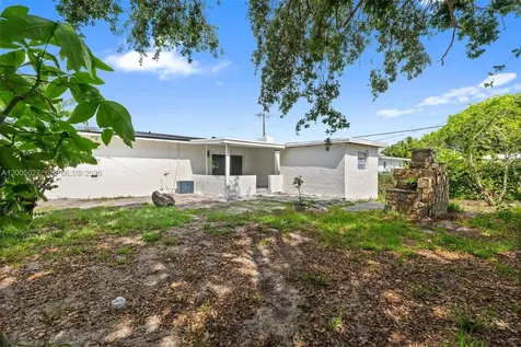 17501 NW 41st Avenue Miami Gardens FL 33055