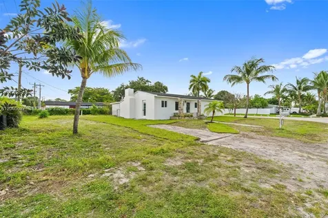 17501 NW 41st Avenue Miami Gardens FL 33055