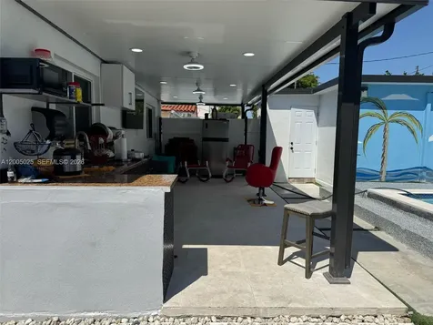 729 E 23rd Street Hialeah FL 33013