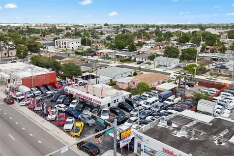 4245 E 8th Avenue Hialeah FL 33013