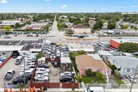 4245 E 8th Avenue Hialeah FL 33013