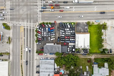 4245 E 8th Avenue Hialeah FL 33013