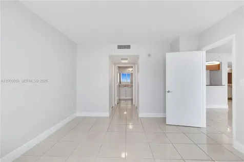 1800 N Bayshore Drive Miami FL 33132