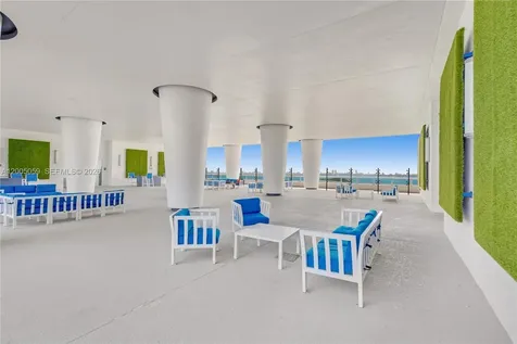 1800 N Bayshore Drive Miami FL 33132