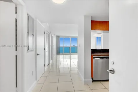 1800 N Bayshore Drive Miami FL 33132