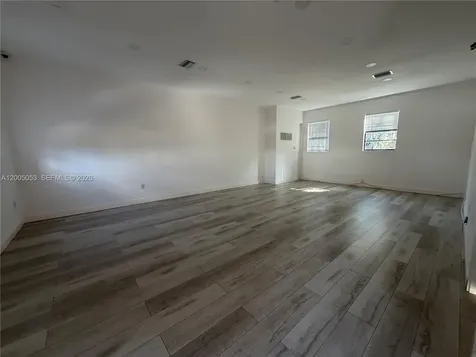 17840 W Dixie Highway North Miami Beach FL 33160