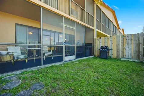 2750 NW 80th Avenue Sunrise FL 33322