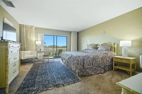 2750 NW 80th Avenue Sunrise FL 33322