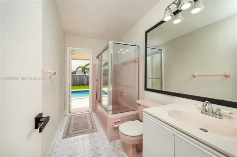 9411 SW 185th Terrace Cutler Bay FL 33157