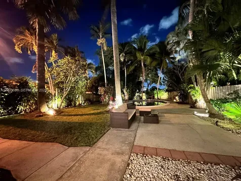 2911 Monroe Street Hollywood FL 33020