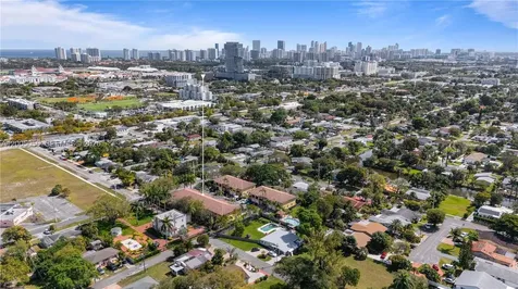 330 SW 2nd Avenue Hallandale Beach FL 33009