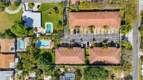 330 SW 2nd Avenue Hallandale Beach FL 33009