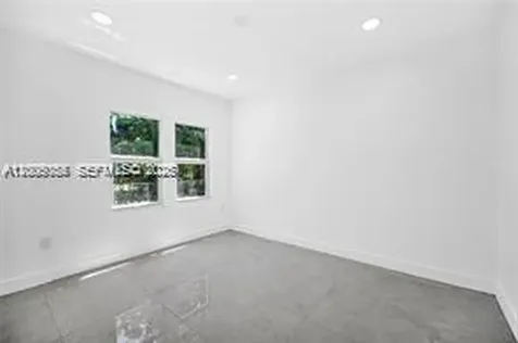 1301 Sharar Avenue Opa-Locka FL 33054