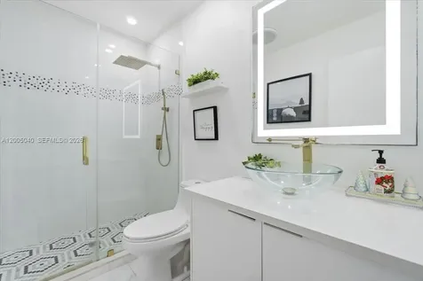 740 SW 7th Avenue Hallandale Beach FL 33009