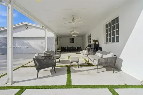 740 SW 7th Avenue Hallandale Beach FL 33009