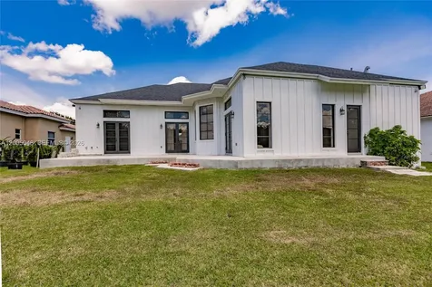 11240 NW 23rd Street Plantation FL 33323