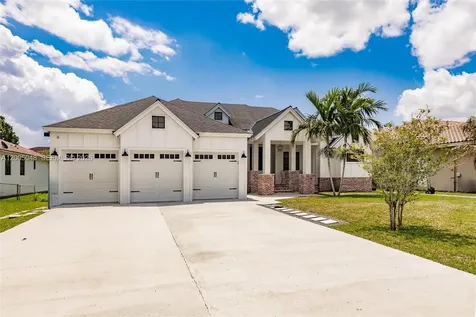 11240 NW 23rd Street Plantation FL 33323