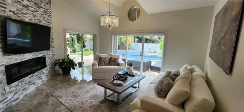 19922 NW 88th Avenue Hialeah FL 33018