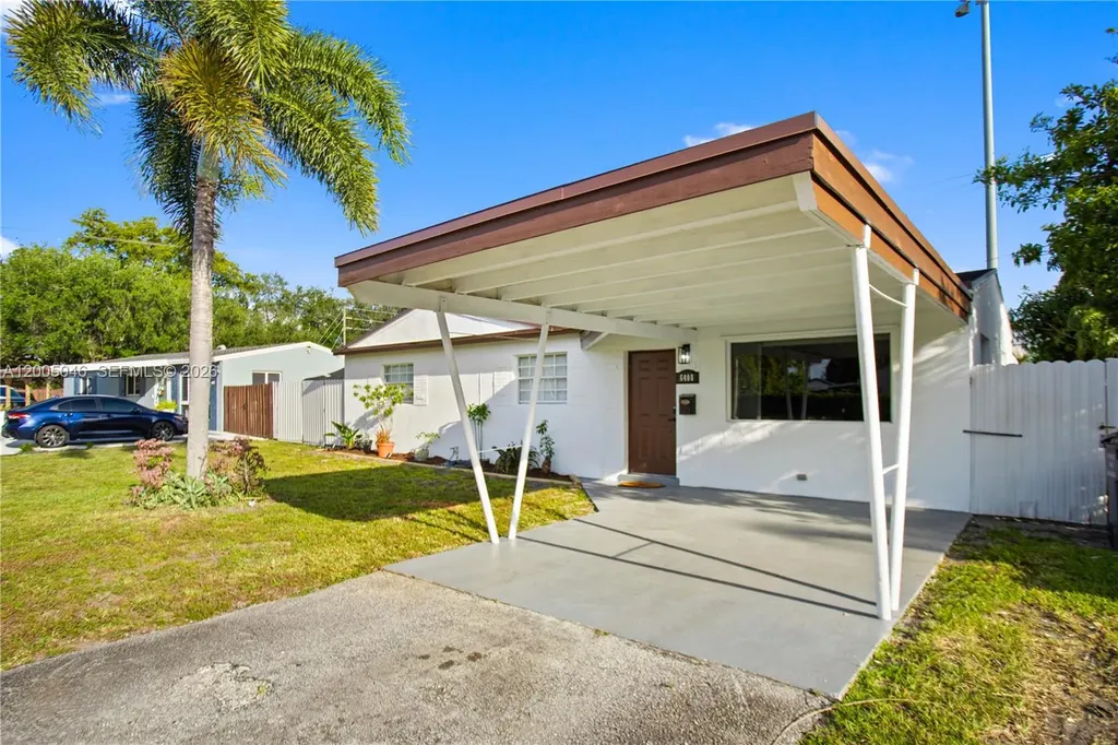 6408 Pierce Street Hollywood FL 33024