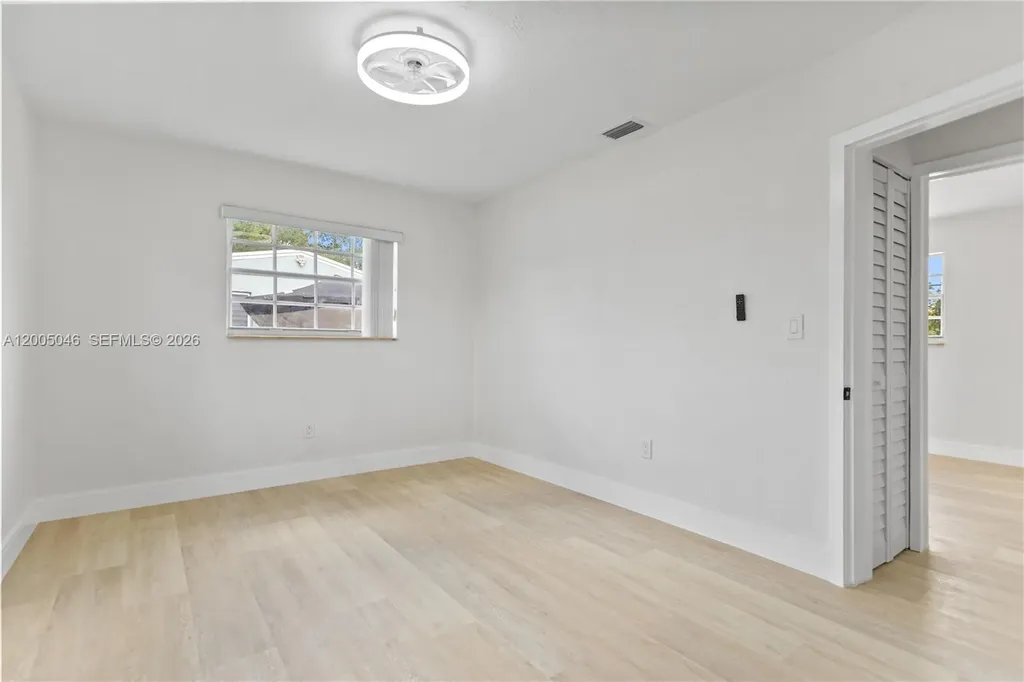 6408 Pierce Street Hollywood FL 33024