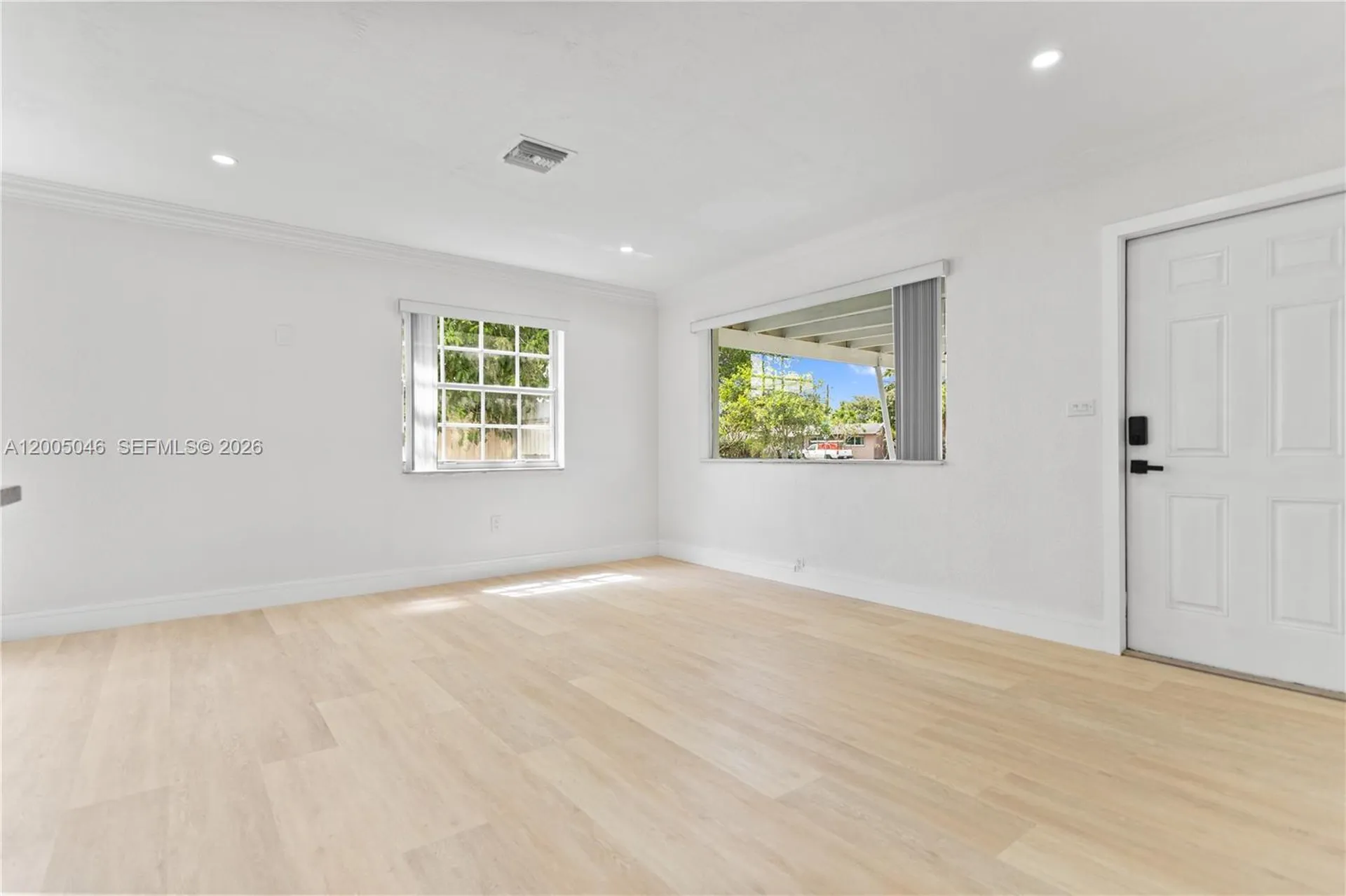 6408 Pierce Street Hollywood FL 33024