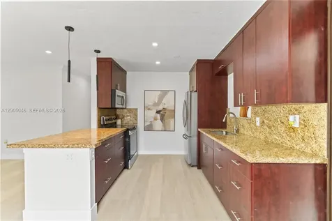 6408 Pierce Street Hollywood FL 33024