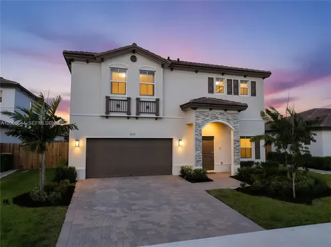 2333 SE 28th Court Homestead FL 33035