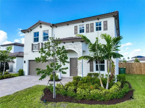 2333 SE 28th Court Homestead FL 33035