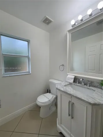 3450 NW 17th Terrace Oakland Park FL 33309