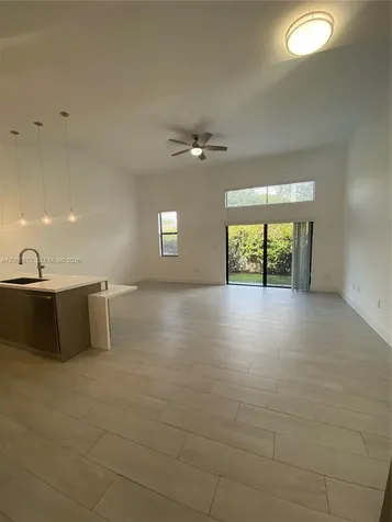 909 NW 45th Terrace Plantation FL 33317