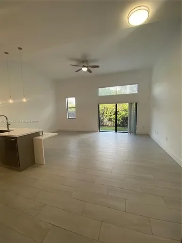 909 NW 45th Terrace Plantation FL 33317