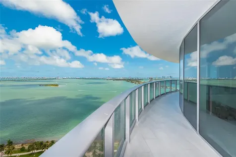 488 NE 18th Street Miami FL 33132