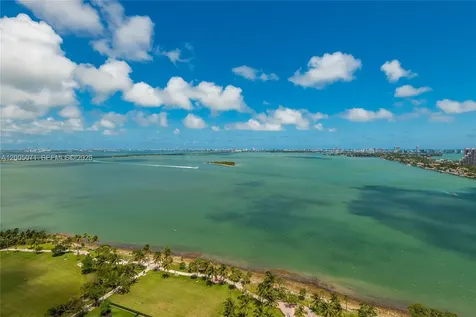 488 NE 18th Street Miami FL 33132