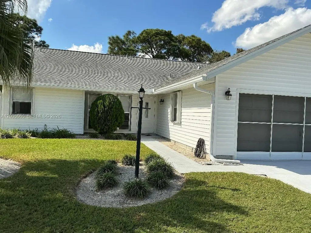 6910 SE Lillian Court Stuart FL 34997
