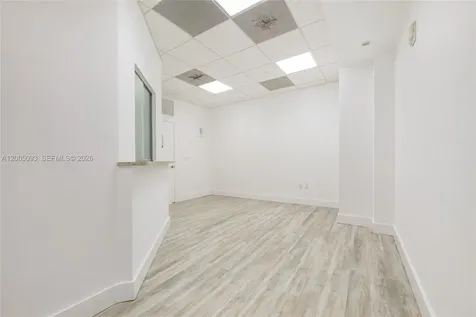 135 San Lorenzo Avenue Coral Gables FL 33146