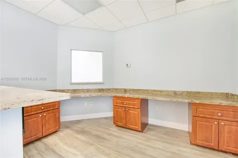 135 San Lorenzo Avenue Coral Gables FL 33146