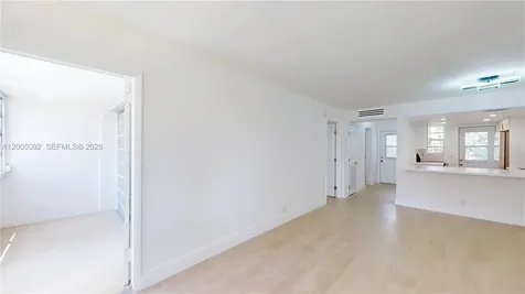 1333 E Hallandale Beach Boulevard Hallandale Beach FL 33009